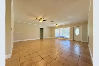 206 SE 3rd Pl, Dania Beach, FL 33004 - Photo 12