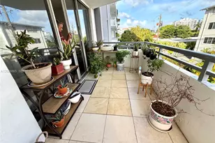 1080 94th St, Bay Harbor Islands, FL 33154 - Photo 20
