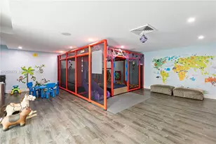 951 Brickell Ave, Miami, FL 33131 - Photo 6