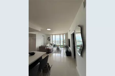 90 SW 3rd St #4006, Miami, FL 33130 - Photo 4