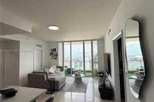 90 SW 3rd St, Miami, FL 33130 - Photo 4