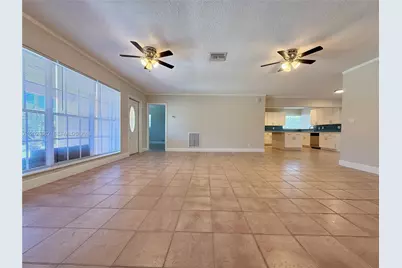 206 SE 3rd Pl, Dania Beach, FL 33004 - Photo 12