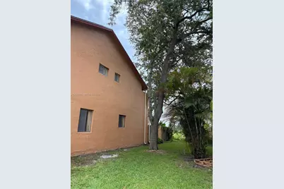 2828 NW 80th Ave, Sunrise, FL 33322 - Photo 1