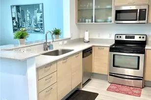 350 NE 24th St, Miami, FL 33137 - Photo 2