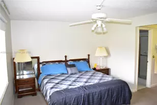 9461 Sunrise Lakes Blvd, Sunrise, FL 33322 - Photo 14