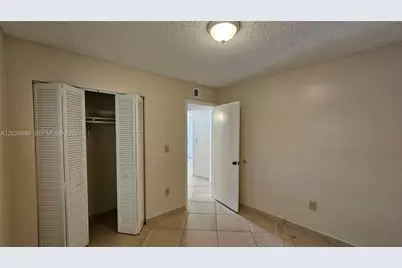 1235 NW 6th St #3, Miami, FL 33125 - Photo 10