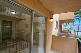 1235 NW 6th St, Miami, FL 33125 - Photo 10