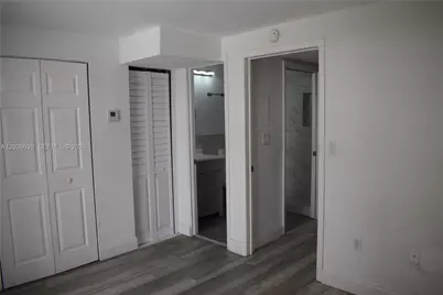 777 SW 9th Ave #420, Miami, FL 33130 - Photo 6