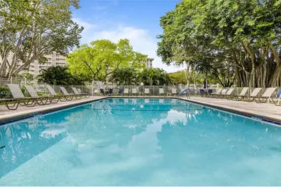 2651 S Course Dr #201, Pompano Beach, FL 33069 - Photo 32