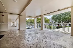 2651 S Course Dr, Pompano Beach, FL 33069 - Photo 24