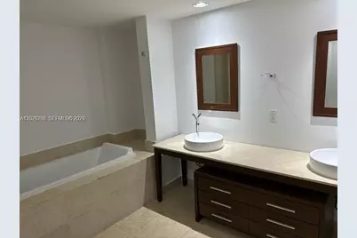 495 Brickell Ave #3203, Miami, FL 33131 - Photo 10