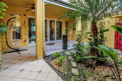 1619 Harrison St, Hollywood, FL 33020 - Photo 36