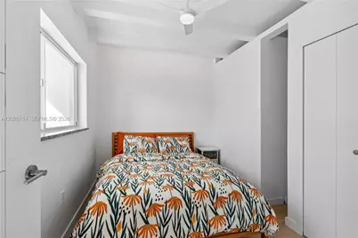 325 Ocean Dr #502, Miami Beach, FL 33139 - Photo 14