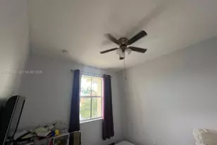 943 SW 143rd Terrace, Pembroke Pines, FL 33027 - Photo 32