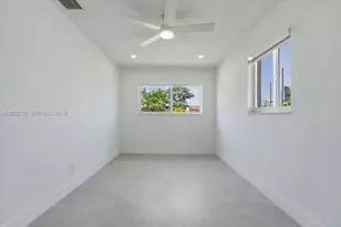 266 SW 6th St, Dania Beach, FL 33004 - Photo 16