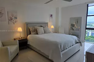 20379 W Country Club Dr, Aventura, FL 33180 - Photo 8