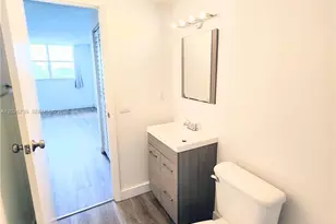16465 NE 22nd Ave, North Miami Beach, FL 33160 - Photo 14