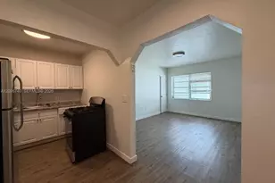 535 SW 7th St, Miami, FL 33130 - Photo 6