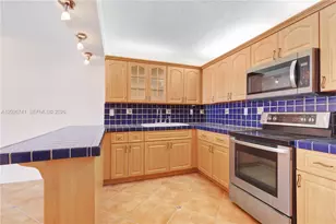 6801 Indian Creek Dr, Miami Beach, FL 33141 - Photo 4
