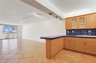 6801 Indian Creek Dr, Miami Beach, FL 33141 - Photo 6