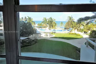 5151 Collins Ave, Miami Beach, FL 33140 - Photo 28