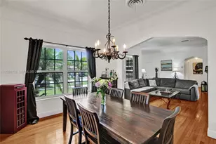 286 NE 107th St, Miami Shores, FL 33161 - Photo 4