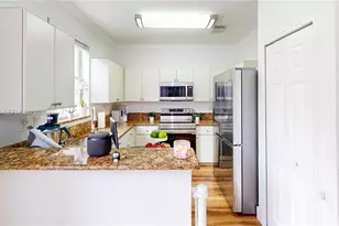 11866 SW 152nd Pl, Miami, FL 33196 - Photo 16