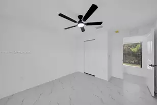 4986 Fairway Ct, Lehigh Acres, FL 33171 - Photo 8