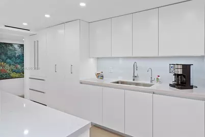 151 SE 15th Rd #601, Miami, FL 33129 - Photo 14