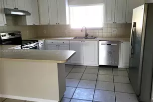4812 Washington St, Hollywood, FL 33021 - Photo 4