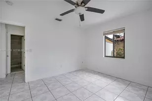 821 NW 36th Ave, Miami, FL 33125 - Photo 20