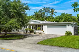 12420 SW 69th Ave, Pinecrest, FL 33156 - Photo 2