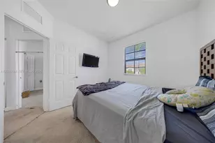 9381 W 33rd Ln, Hialeah, FL 33018 - Photo 22