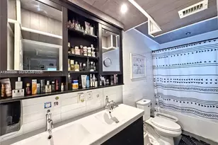1115 Meridian Ave, Miami Beach, FL 33139 - Photo 12