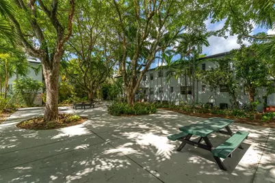 5590 SW 78th St #133B, Miami, FL 33143 - Photo 12