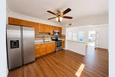 2727 SW 24th St, Miami, FL 33145 - Photo 4