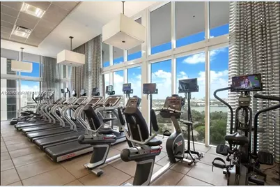 50 Biscayne Blvd #3303, Miami, FL 33132 - Photo 4