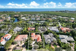 7155 E Lago Dr, Coral Gables, FL 33143 - Photo 12