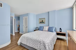 7135 Collins Ave, Miami Beach, FL 33141 - Photo 24
