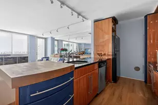 7135 Collins Ave, Miami Beach, FL 33141 - Photo 16