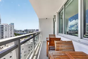 7135 Collins Ave, Miami Beach, FL 33141 - Photo 32