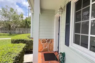 13775 SW 149th Cir Ln, Miami, FL 33186 - Photo 8