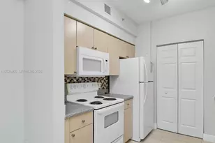 1235 Reserve Way, Naples, FL 34105 - Photo 6