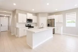 30771 SW 193rd Ct, Homestead, FL 33030 - Photo 6