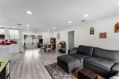1870 SW 42nd Ter #0, Fort Lauderdale, FL 33317 - Photo 16