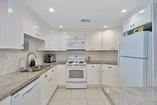 3725 S Ocean Dr, Hollywood, FL 33019 - Photo 1