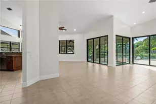 1087 Deerwood Ln, Weston, FL 33326 - Photo 10