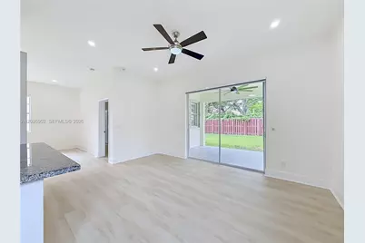 16204 Opal Creek Dr, Weston, FL 33331 - Photo 12
