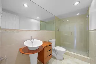 19380 Collins Ave, Sunny Isles Beach, FL 33160 - Photo 14