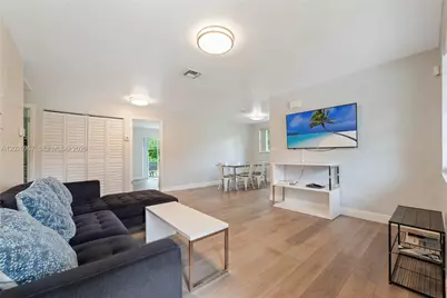 6198 SW 63rd St, South Miami, FL 33143 - Photo 2